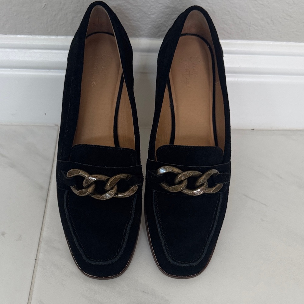Crown Vintage Black Loafers with Silver Chain Detail